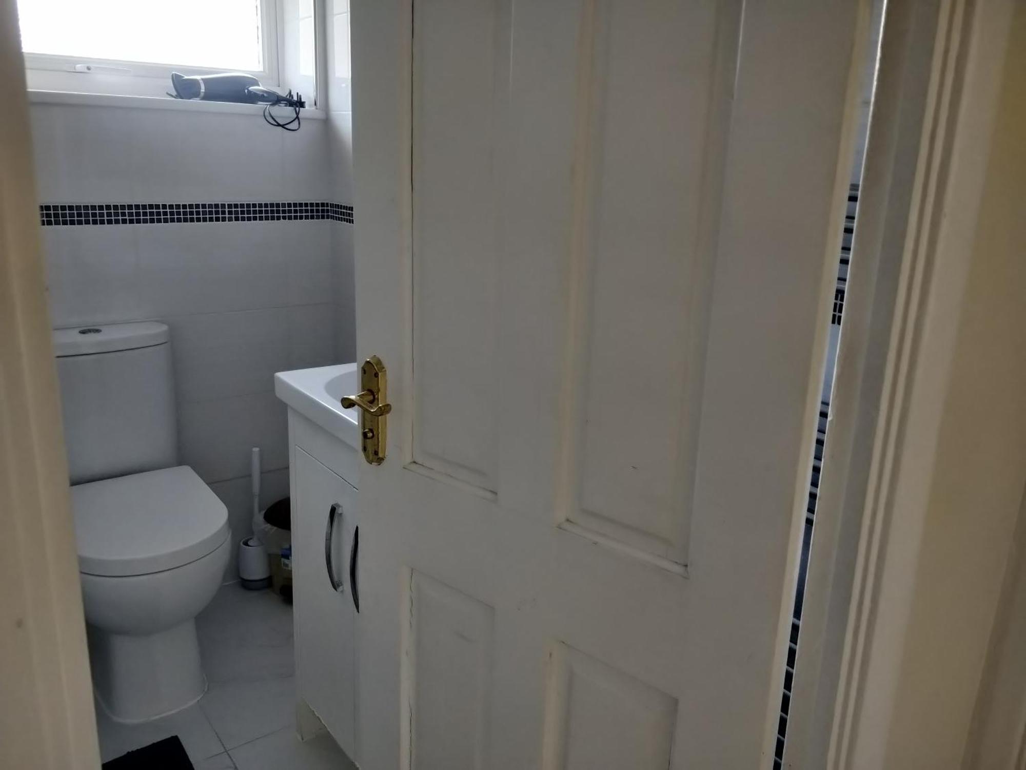 Beautiful House In Ruislip Hotel Northwood  Екстериор снимка